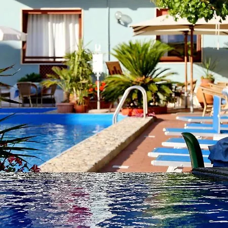 La Playa Готель 3*